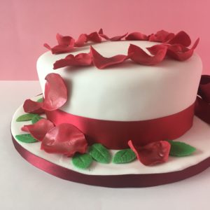 Christmas cake falling petals